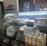 Foto Suasana 2 di Thirty Three Brew, Wonokromo, Surabaya