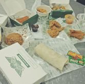 Foto Makanan 6 di Wingstop, Wonokromo, Surabaya