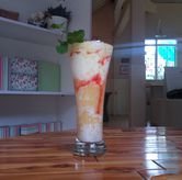 Foto Makanan 2 di Tavern, Pasir Kaliki, Bandung