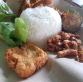 Foto Makanan 4 di Sambal Lalap Wong Solo, Dipatiukur, Bandung