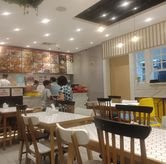 Foto Suasana 2 di Barby's Bakery & Cafe, Wiyung, Surabaya