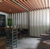 Foto Suasana 3 di Two Cents, Riau, Bandung