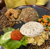 Foto Makanan 1 di Roemah Legit, Naripan, Bandung