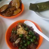 Foto Makanan 3 di RM Ma' Uneh, Pajajaran, Bandung