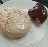 Foto Makanan 1 di J.CO Donuts & Coffee, Rungkut, Surabaya