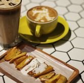 Foto Makanan 2 di Hanami, Cihampelas, Bandung