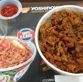 Foto Makanan 1 di Yoshinoya, Tegalsari, Surabaya