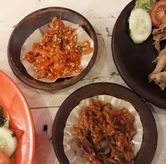 Foto Makanan 3 di Penyetan Cok, Bubutan, Surabaya