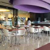 Foto Suasana 2 di Solaria, Genteng, Surabaya